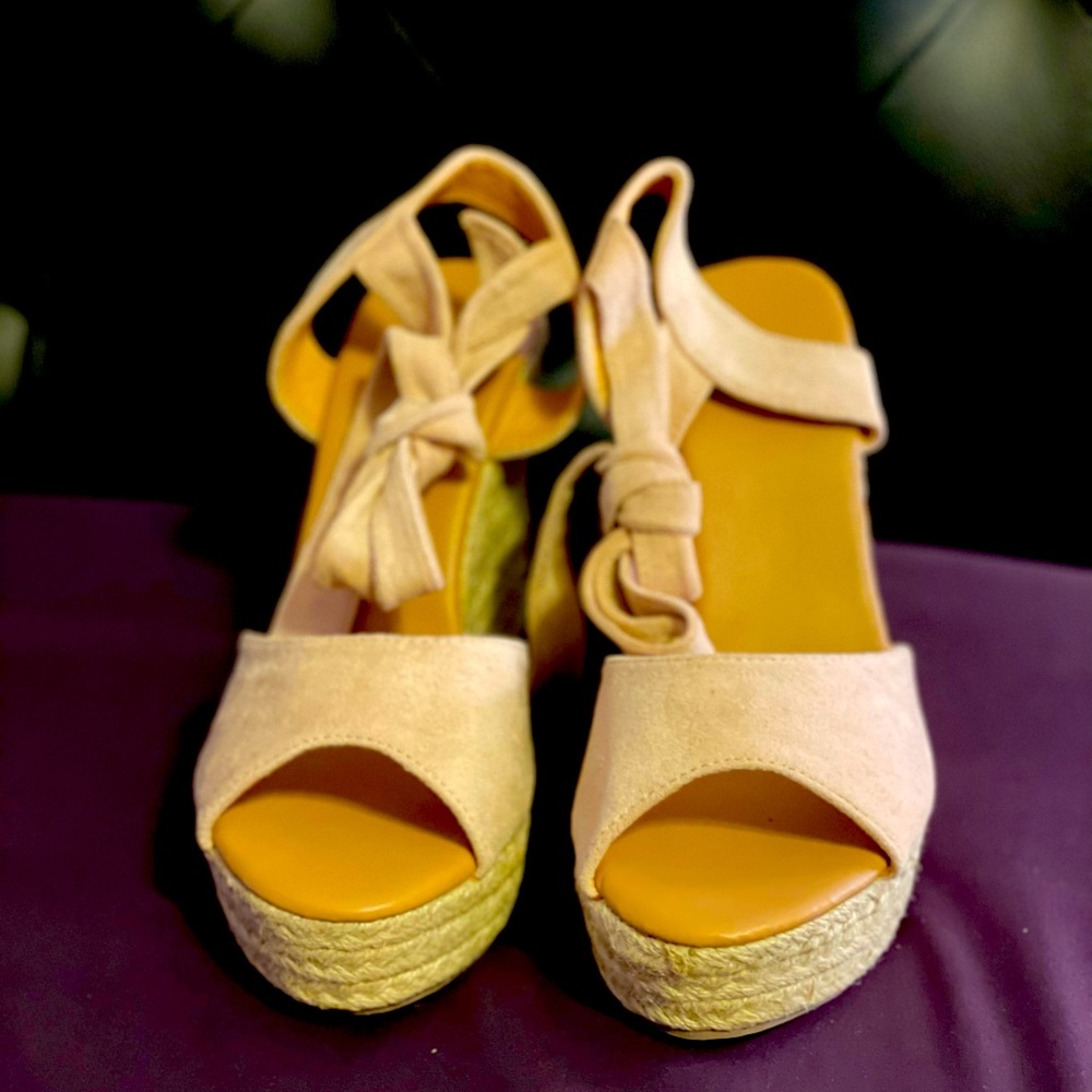 Sued espadrilles